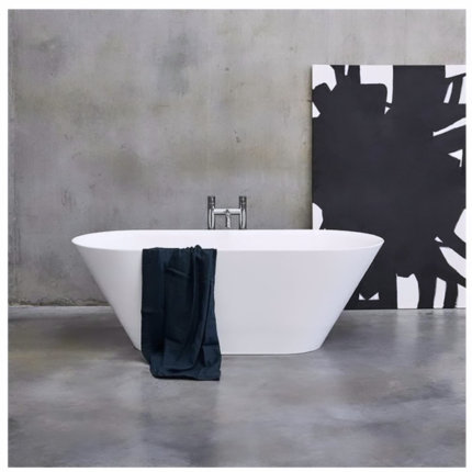 STBT24: FREE STANDING BATHTUB